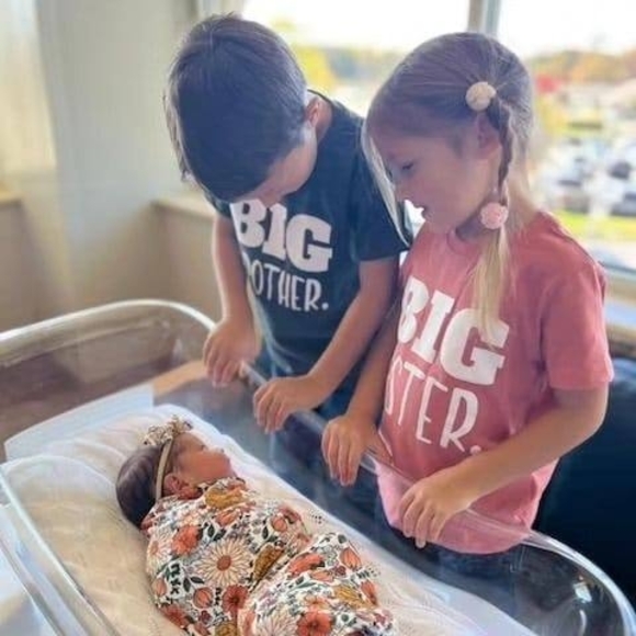 Meet your Posher, Marcie - Picture 1 of 1